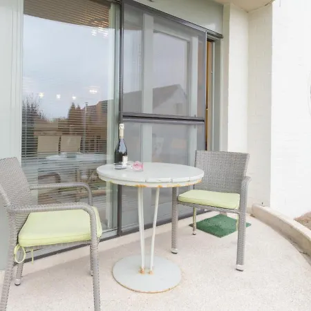 Апартаменты Estepona 006 With Parking By Interhome